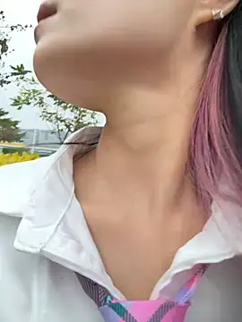 Snapshot of AiBanana chatting on 12.23.25 AiBanana online show from 12.23.25