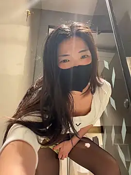 Snapshot of AiBanana chatting on 01.06.26 AiBanana online show from 01.06.26