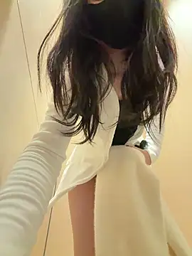 Snapshot of AiBanana chatting on 01.17.26 AiBanana online show from 01.17.26