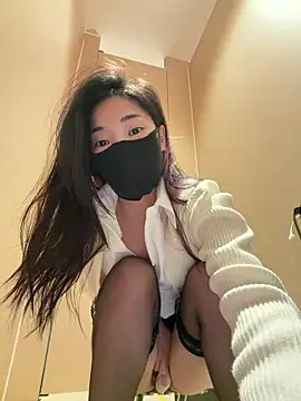 Snapshot of AiBanana chatting on 02.03.26 AiBanana online show from 02.03.26