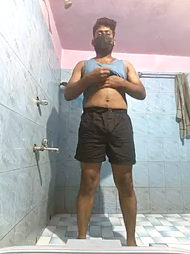 UrbanUtopia online show from 10.04.25