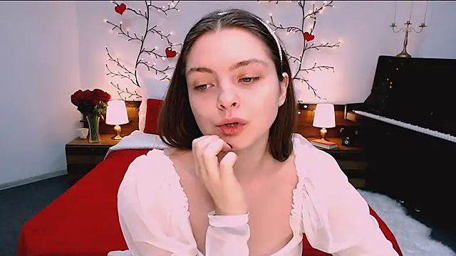 marshmallowee online show from 11.20.25