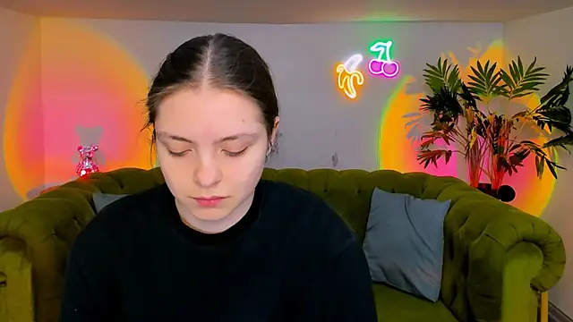 marshmallowee online show from 11.27.25