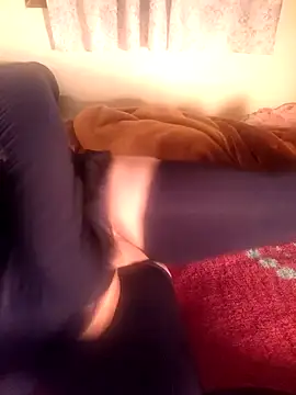 Snapshot of charam-38 chatting on 12.14.25 charam-38 online show from 12.14.25