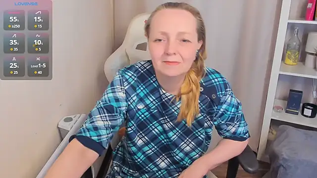 Karen Villis online show from 05.10.26
