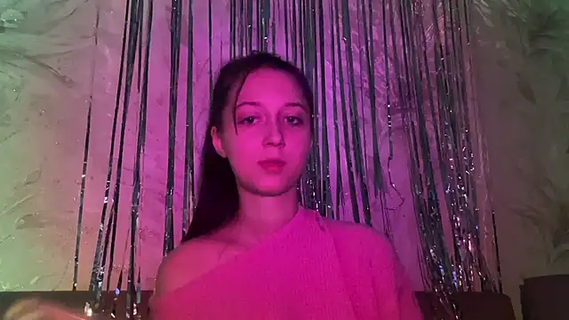 Snapshot of YourTemptation_ chatting on 12.16.25 YourTemptation online show from 12.16.25