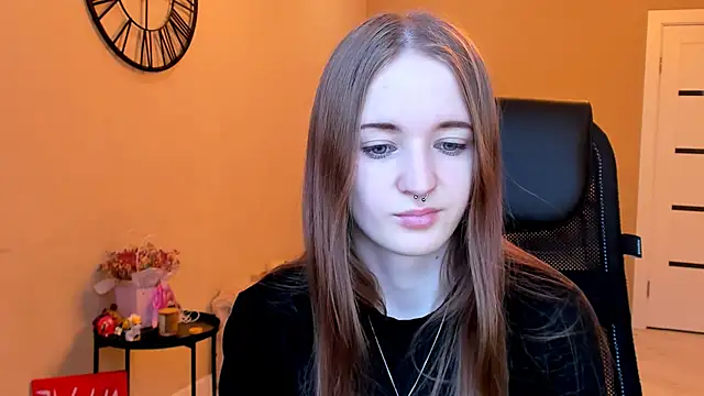 KateKayer online show from 11.20.25