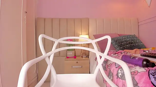  lucia 18 online show from 11.14.25