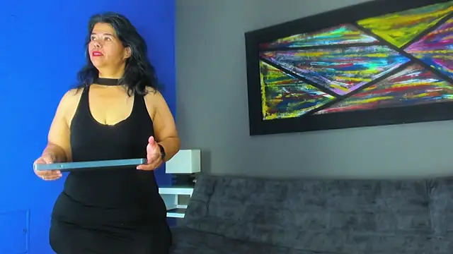 Snapshot of cinderella_jackson chatting on 03.22.25 cinderella jackson online show from 03.22.25