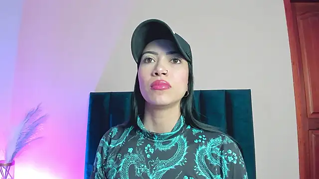 Snapshot of AbbieJoness_ chatting on 10.24.25 AbbieJoness online show from 10.24.25