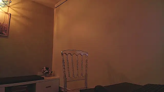 Snapshot of _Victoria_Collins chatting on 09.19.25 Victoria Collins online show from 09.19.25