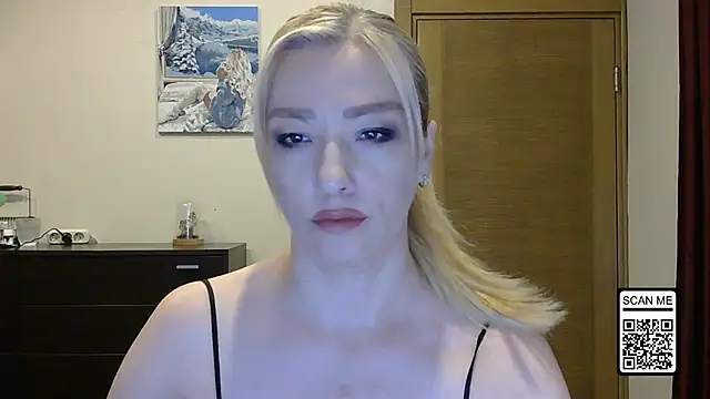 Wild Silk Desire online show from 10.07.25