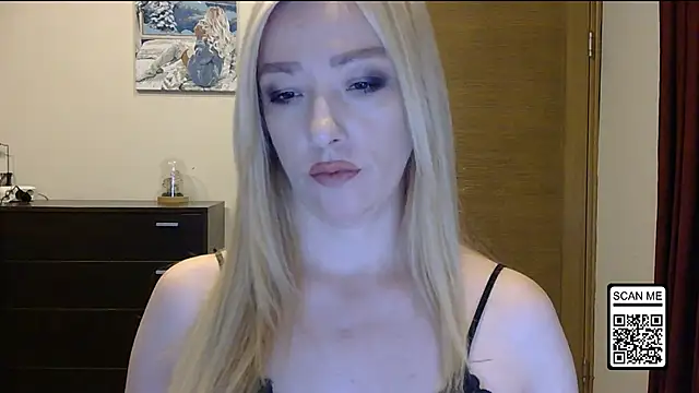 Wild Silk Desire online show from 10.27.25