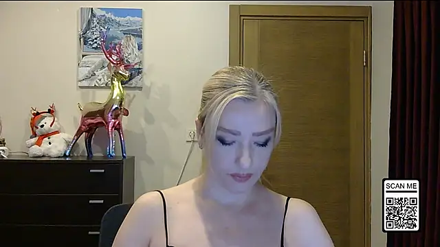 Wild Silk Desire online show from 12.22.25