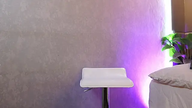 Susan wall online show from 04.29.26