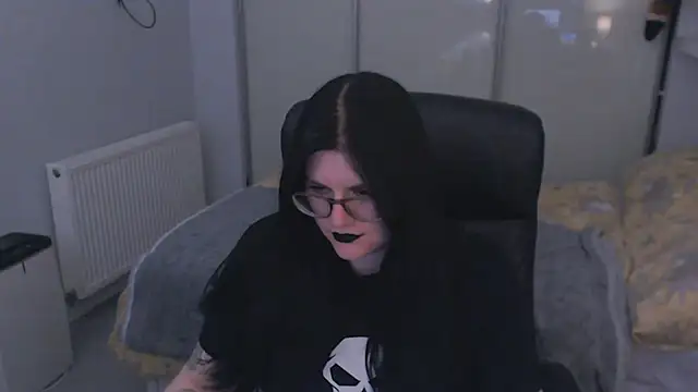 GothSuccubusBabe online show from 07.12.26