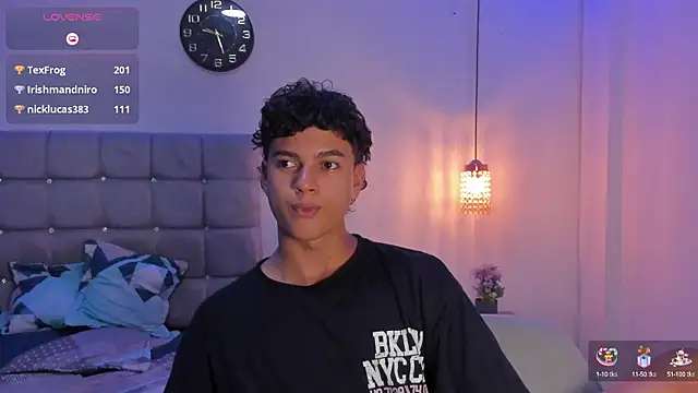 Santy Stump online show from 09.15.25