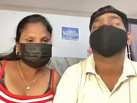 Snapshot of Tamil_india_couples_ chatting on 03.20.26 Tamil india couples online show from 03.20.26