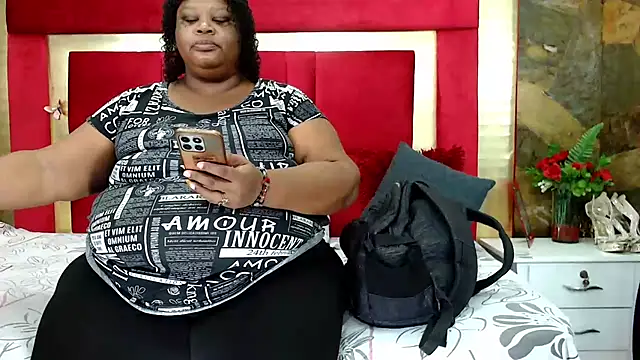 Snapshot of Exoticbigmandy chatting on 07.29.26 Exoticbigmandy online show from 07.29.26