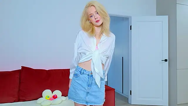 StarrShinee online show from 02.09.26