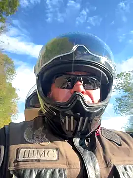 Snapshot of weready79 chatting on 09.26.25 weready79 online show from 09.26.25