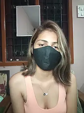 Snapshot of Isha_Sax chatting on 12.17.25 Isha Sax online show from 12.17.25