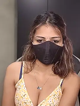 Snapshot of Isha_Sax chatting on 02.15.26 Isha Sax online show from 02.15.26