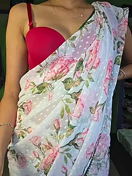 Isha Sax online show from 07.26.26