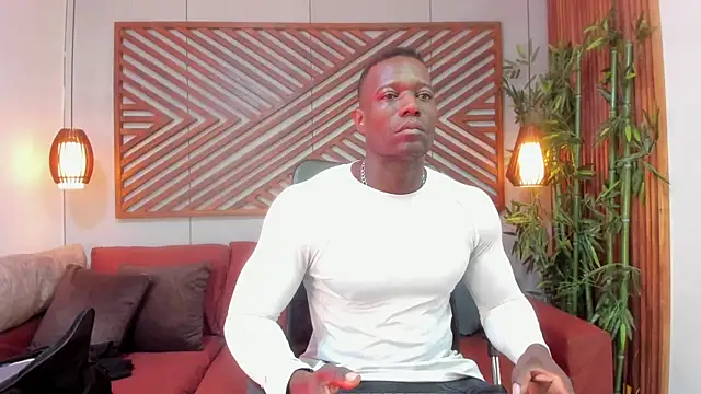 Snapshot of MarcusBlack_ chatting on 09.10.25 MarcusBlack online show from 09.10.25