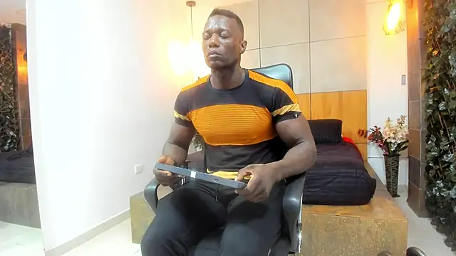 MarcusBlack  online show from 11.07.25