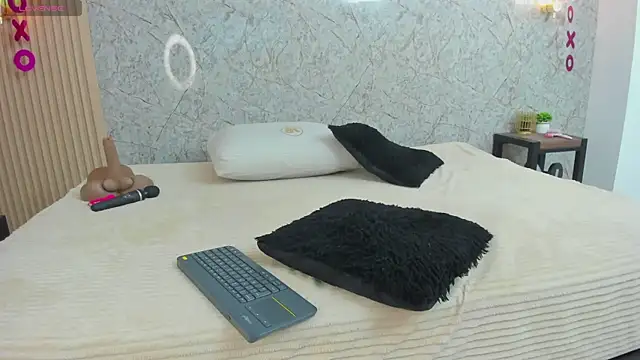 Antonella west online show from 03.09.26