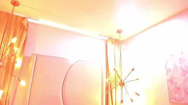 Anittatoro  online show from 11.09.25