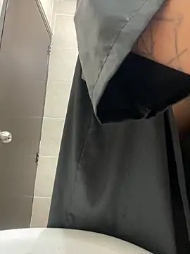 AnnahiBaker online show from 03.04.26