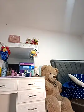 tifanny turner online show from 02.10.26