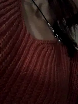 Snapshot of NikaSwan2831 chatting on 10.26.25 NikaSwan2831 online show from 10.26.25