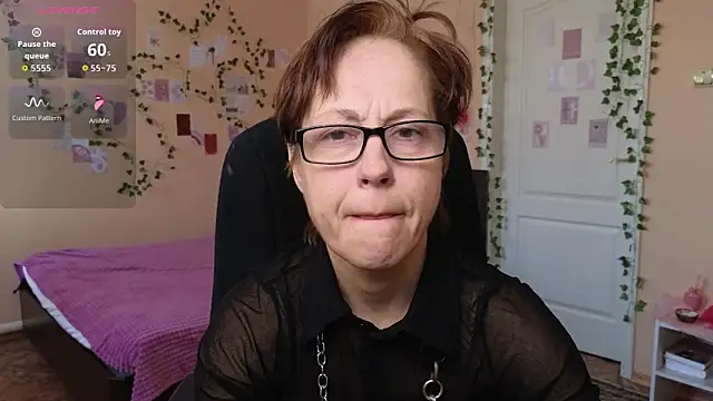 Snapshot of Ronda_Roni chatting on 02.09.26 Ronda Roni online show from 02.09.26