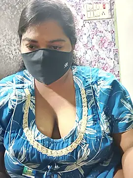 Liyaa 24 online show from 04.25.26