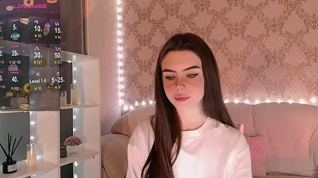 HolyMiax online show from 11.24.25