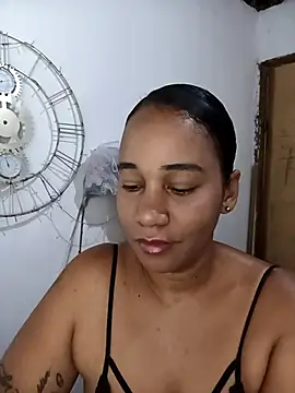 EbonyHorrny online show from 04.22.26