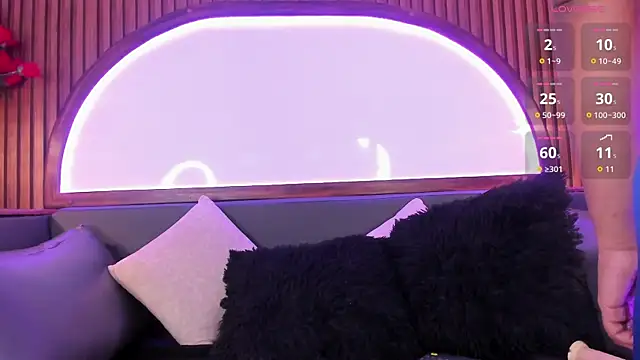 EbonyHorrny online show from 06.23.26