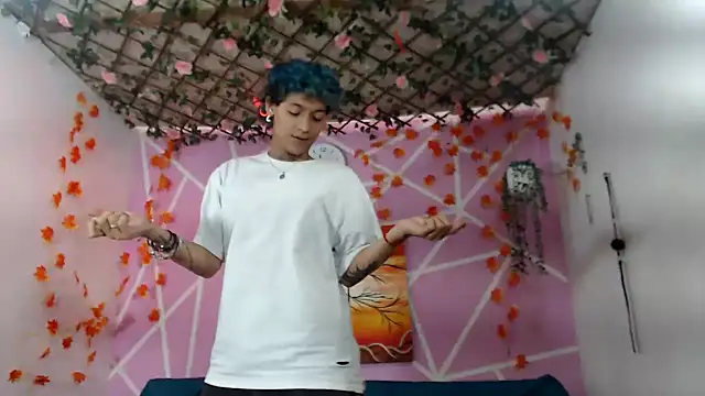 Bastian boyshot77 online show from 10.10.25