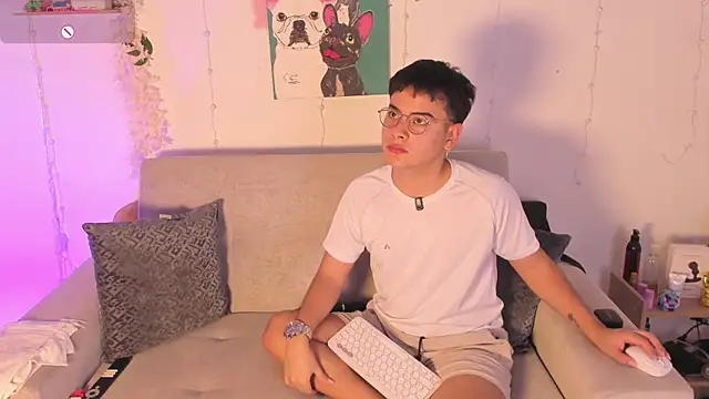 Snapshot of Young_Ben chatting on 01.14.26 Young Ben online show from 01.14.26