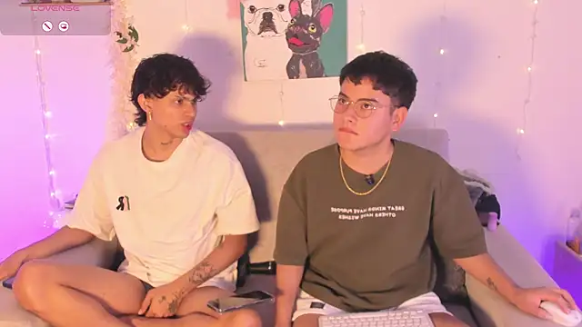 Snapshot of Young_Ben chatting on 02.12.26 Young Ben online show from 02.12.26