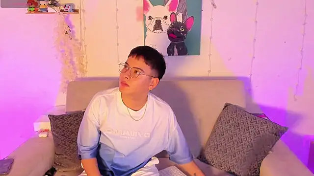 Snapshot of Young_Ben chatting on 05.16.26 Young Ben online show from 05.16.26