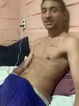 Snapshot of dotado22cmpoa chatting on 12.20.25 dotado22cmpoa online show from 12.20.25