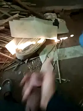 Snapshot of zim200 chatting on 11.25.25 zim200 online show from 11.25.25