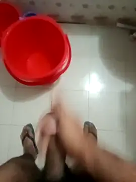 Snapshot of zim200 chatting on 11.25.25 zim200 online show from 11.25.25