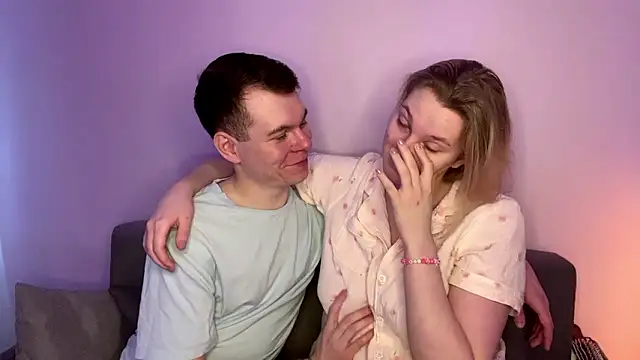 julielourens online show from 03.19.26