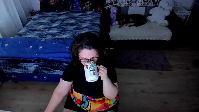 Snapshot of Squirt_Kimm chatting on 11.29.25 Squirt Kimm online show from 11.29.25