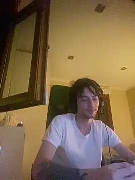 Snapshot of AngelJoven chatting on 09.15.25 AngelJoven online show from 09.15.25